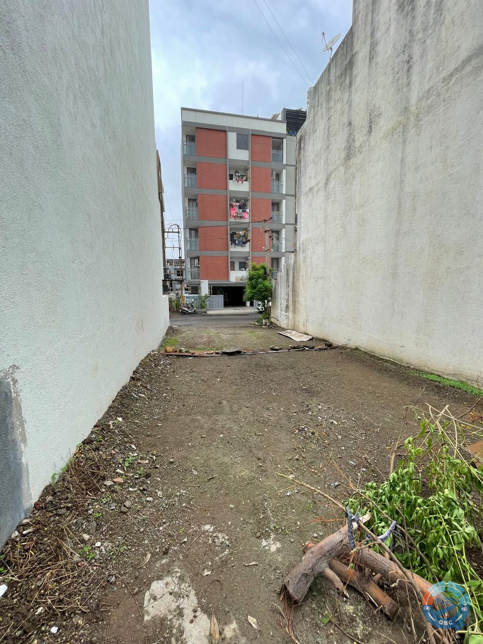 RESIDENTIAL / COMMERSIAL PLOT FOR SALE